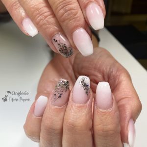 Pose d'ongles 8 St-Jérôme Onglerie Mimi Poppins