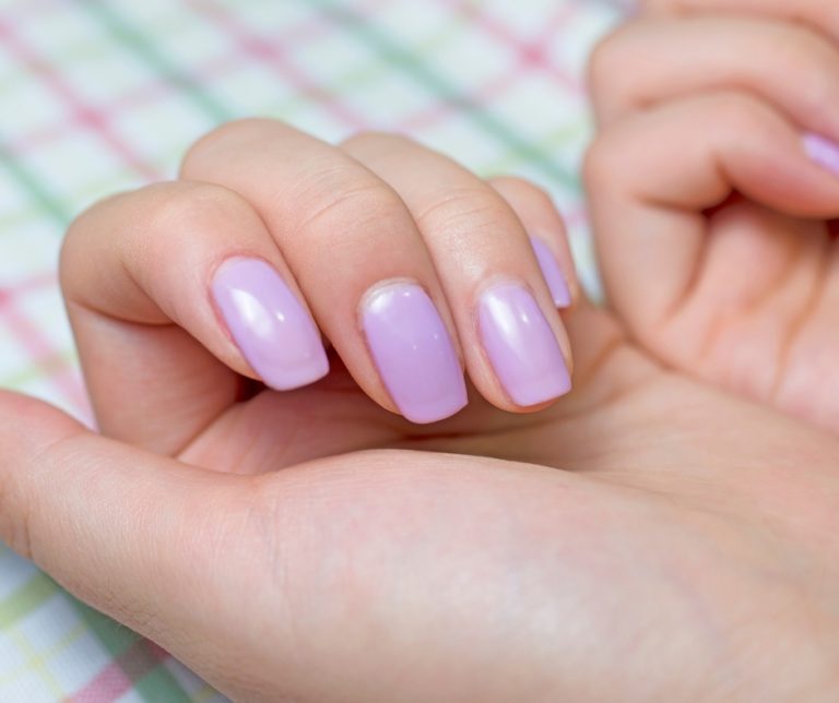Ongles violet Ongles printemps